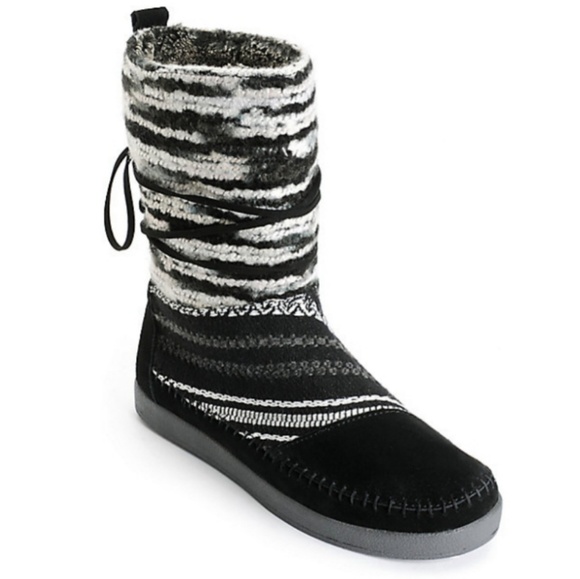 Toms Comfy Boots - Picture 2 of 6